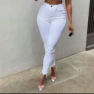 Fashion Nova Classic High Waisted Skinny Jeans NWT